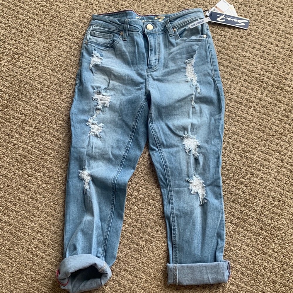 Seven7 slim straight jeans…boyfriend fit,,,new with tags